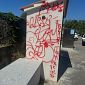Imbrattano il paese con scritte spray