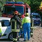Un uomo in ospedale dopo lo schianto in auto