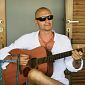 Biagio Antonacci all'Elba fra la gente di Rio