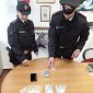 Fermato per un controllo, trasportava cocaina