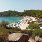 Spiaggia Fetovaia, si litiga per docce e servizi igienici