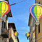 Tra le vie del centro arrivano le mongolfiere
