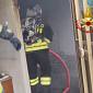 Incendio divampa in un'abitazione