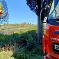 Incendio divampa ai piedi della collina