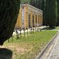 Una mozione sulle condizioni del cimitero comunale