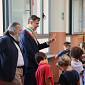 Conti visita le scuole per l'inizio dell'anno scolastico
