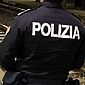Uomo investito sui binari, tragedia sfiorata