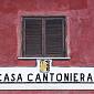 Colti mentre imbrattano casa cantoniera, denunciati